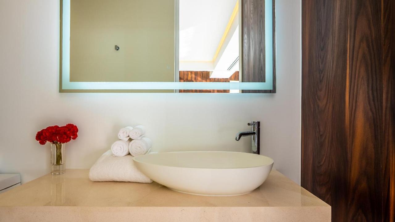 Pier 57 - 208 Best 2 Bedroom Condo In Romantic Zone プエルトバラータ エクステリア 写真